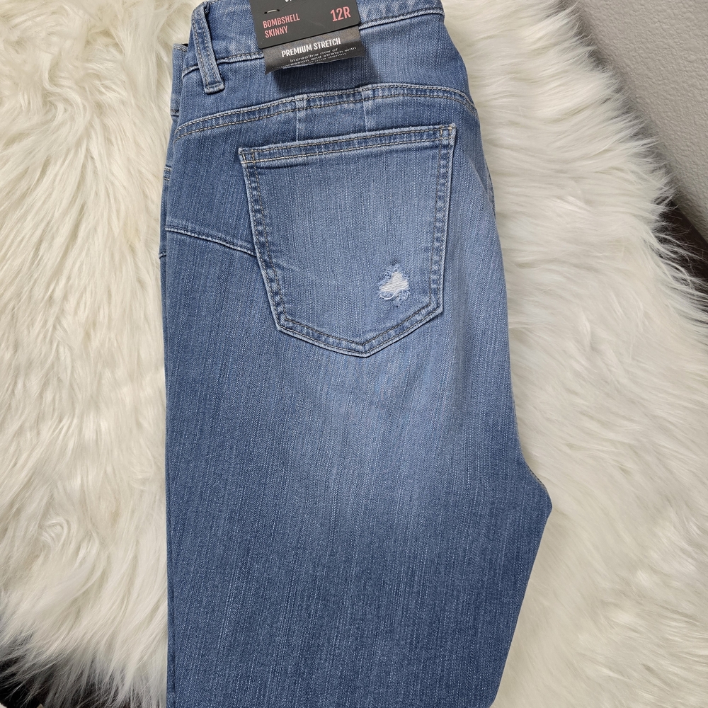 Torrid Medium Blue Straight Leg Jeans with Rips - Picture 2 of 16
